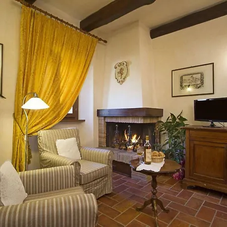 Dom wakacyjny Casa Rocca Di Pierle