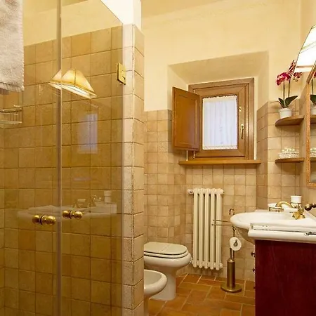 Feriehus Casa Rocca Di Pierle Corgna